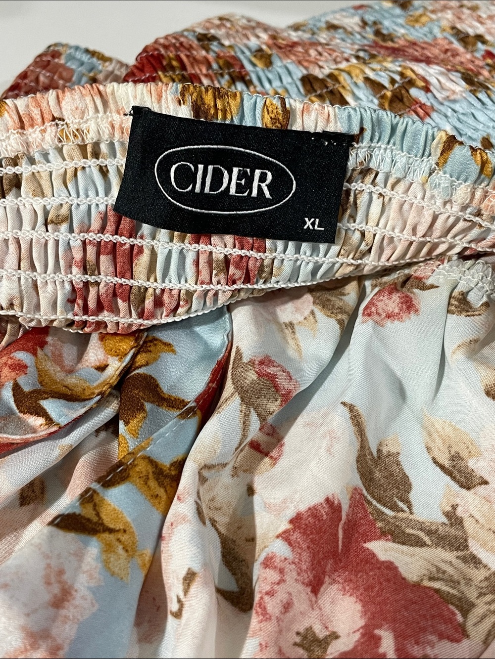 Cider - Picture 3 of 3